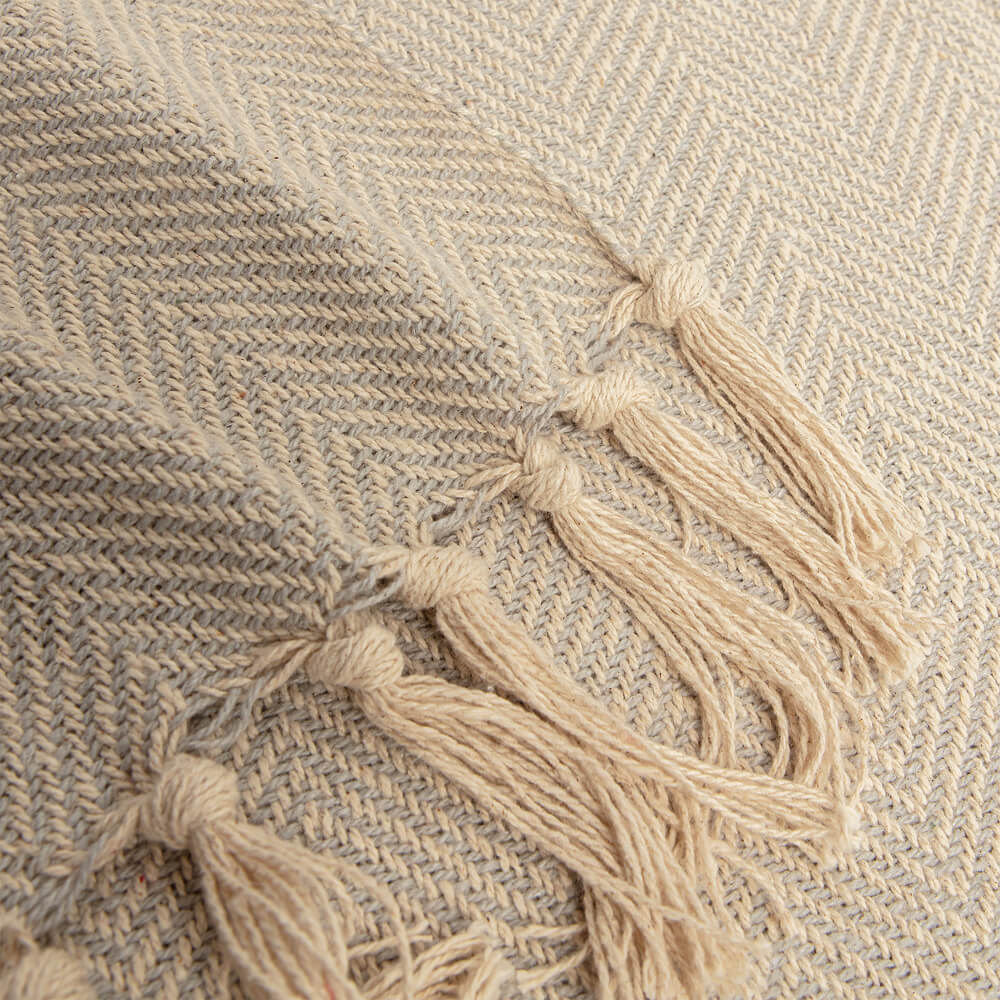 Beige polka dot bedspread