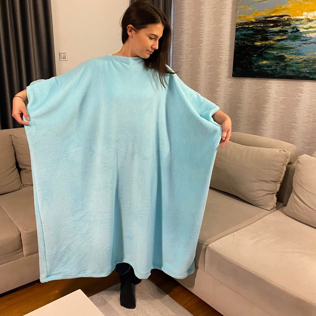 Cozy belebújós pléd rövidebb ujjal - Türkizkék