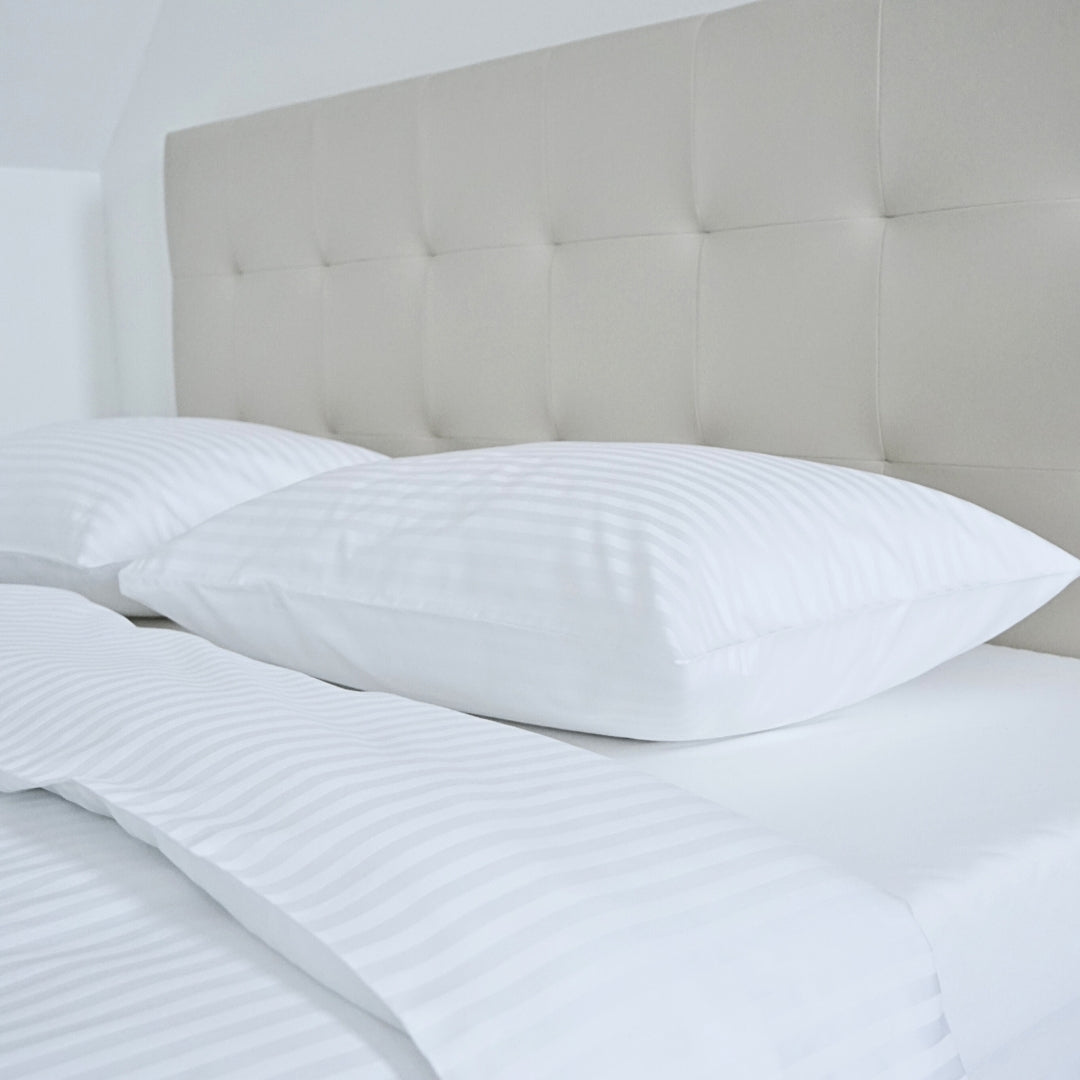 Hotel-Damast-Bettwäscheset mit 1 cm Streifen, 100 % Baumwolle, Spannbettlaken, 2er-Set, 140 g/m²