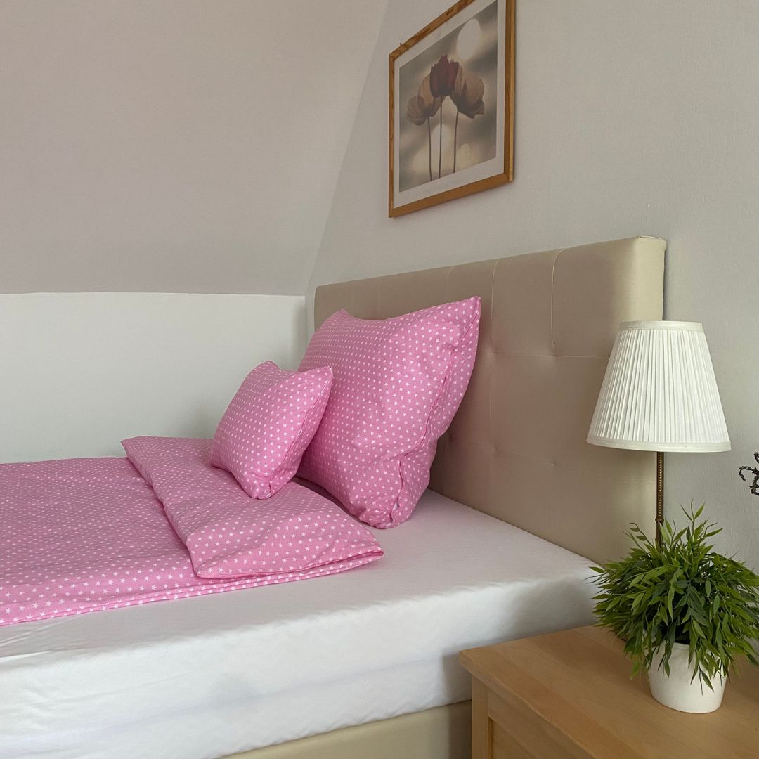 Cotton bed sheet set - 3 pcs - Pink stars