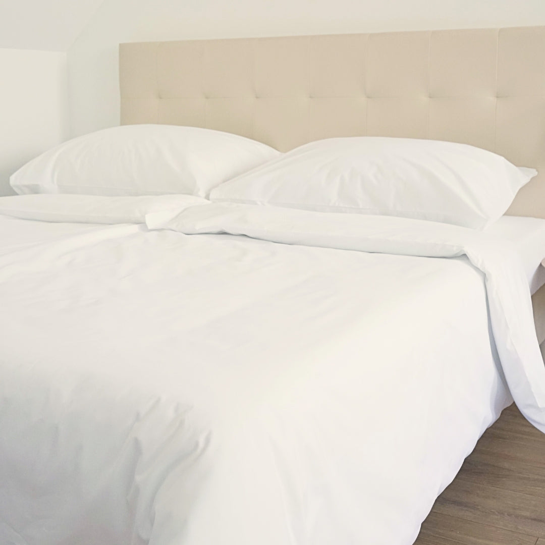 Hotel-Bettlaken aus Baumwollleinen – 50 % Baumwolle – 50 % PE – zum Umklappen – 2er-Set – 142 g/m2 – verpackt