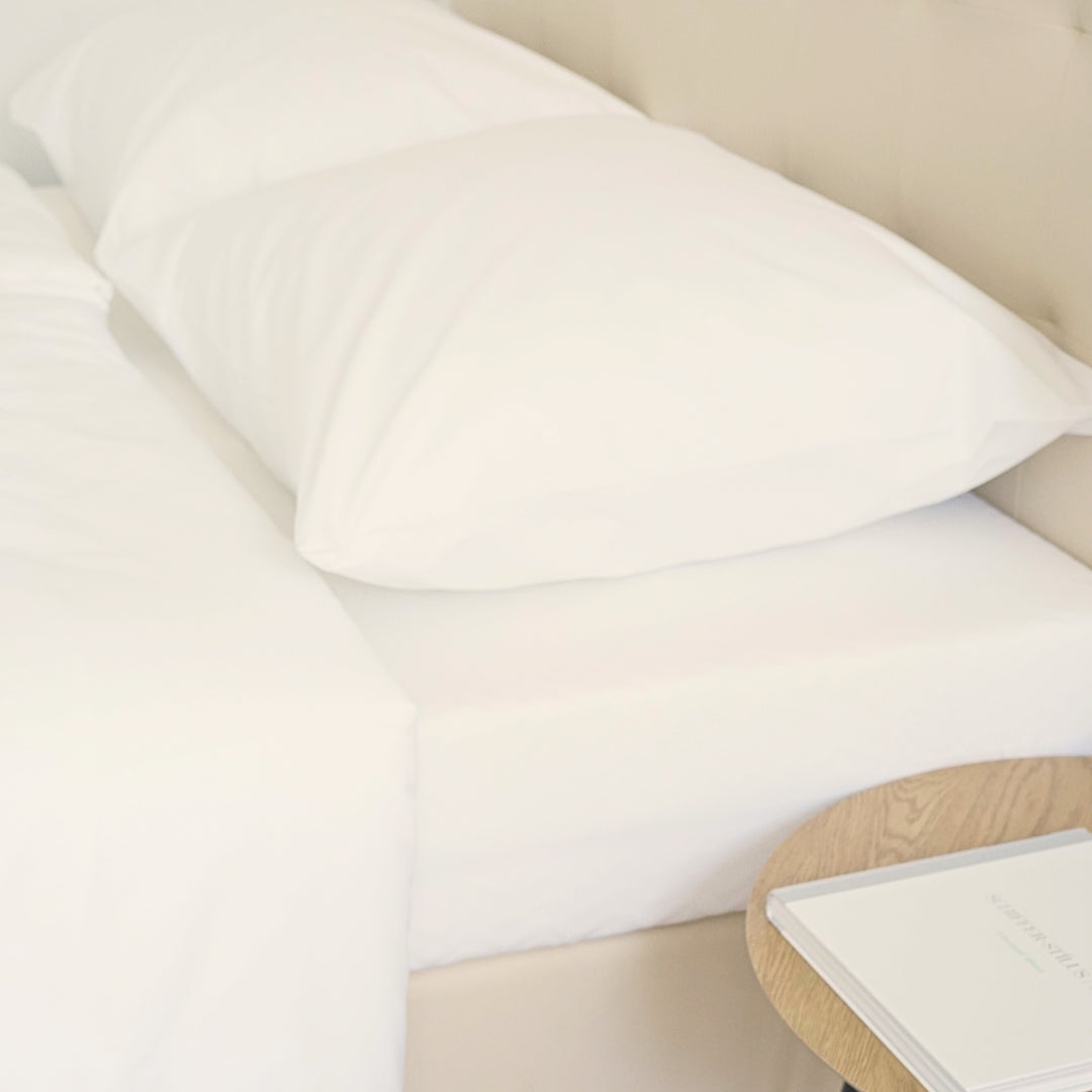 Hotel-Bettlaken aus Baumwollleinen – 50 % Baumwolle – 50 % PE – zum Umklappen – 2er-Set – 142 g/m2 – verpackt