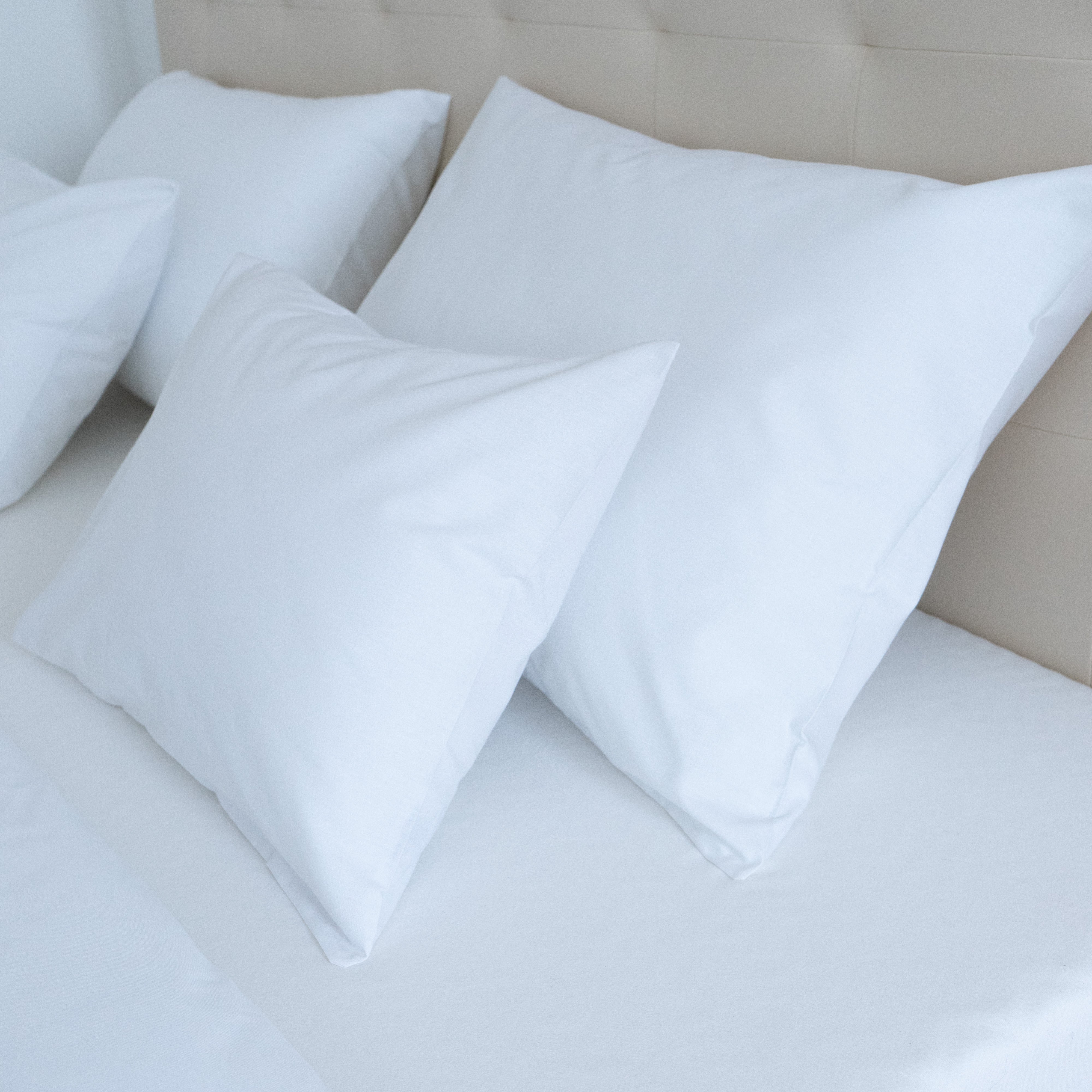 Hotel-Bettlakenset aus 100 % Baumwollleinen – Spannbettlaken – 3-teiliges Set – 146 g/m² – verpackt