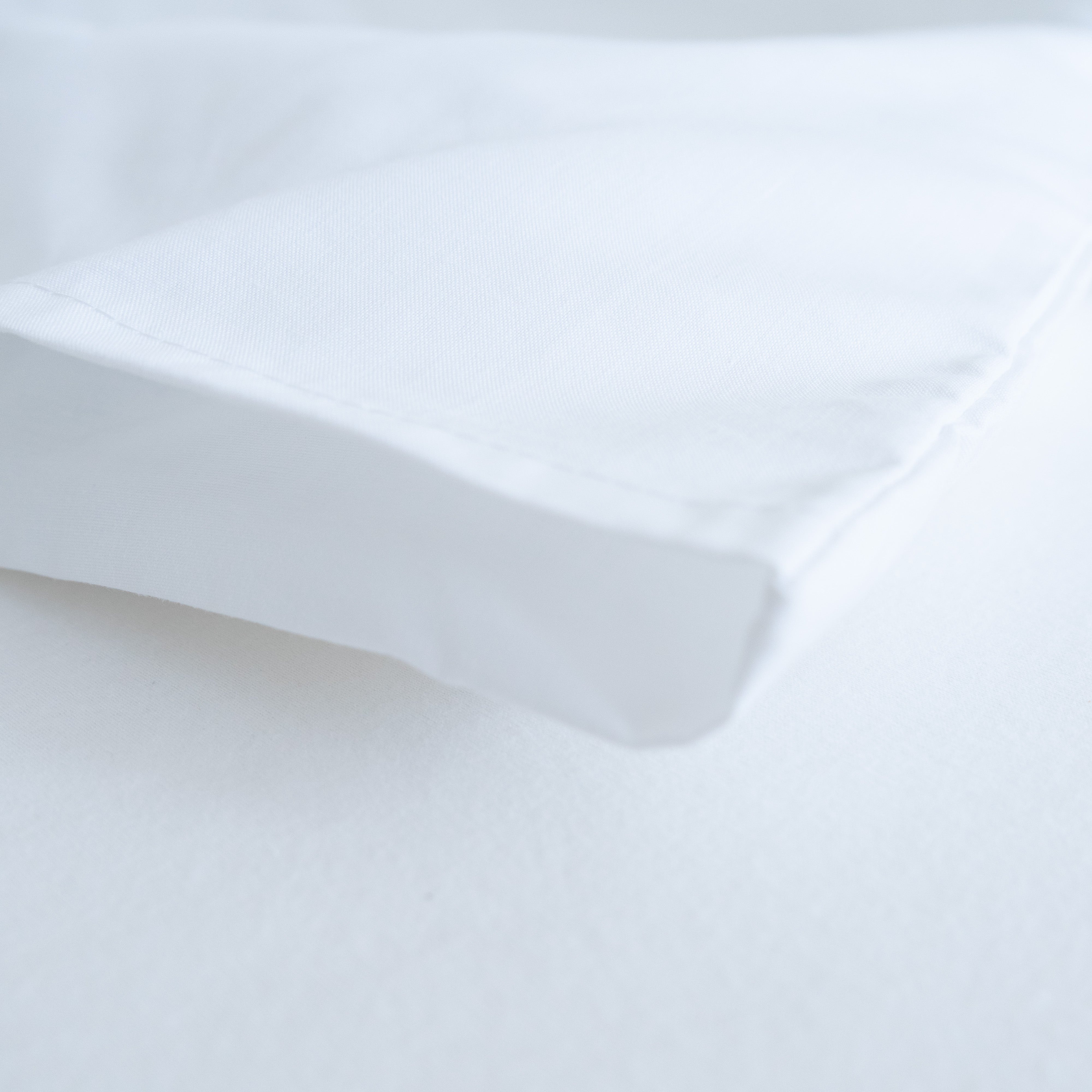 Hotel-Bettlakenset aus 100 % Baumwollleinen – Spannbettlaken – 3-teiliges Set – 146 g/m² – verpackt