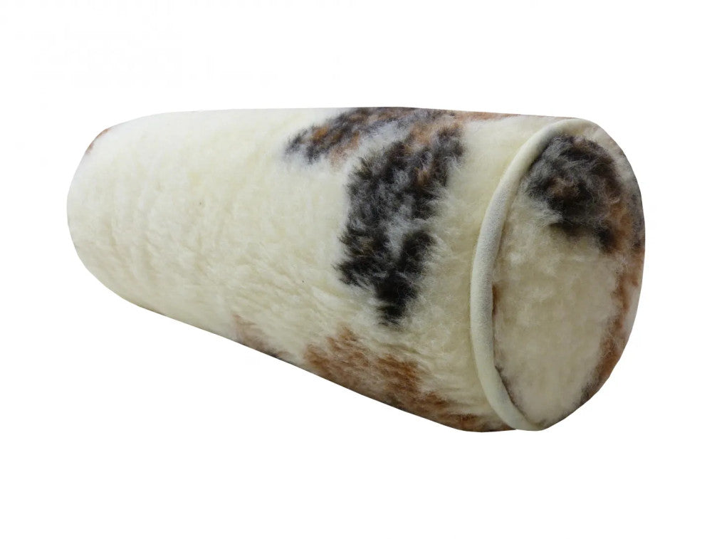 Wool roller cushion - patterned 520 gr/m2