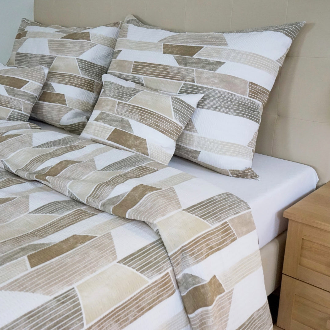 Crepe bed linen set of 3 - Brown pattern