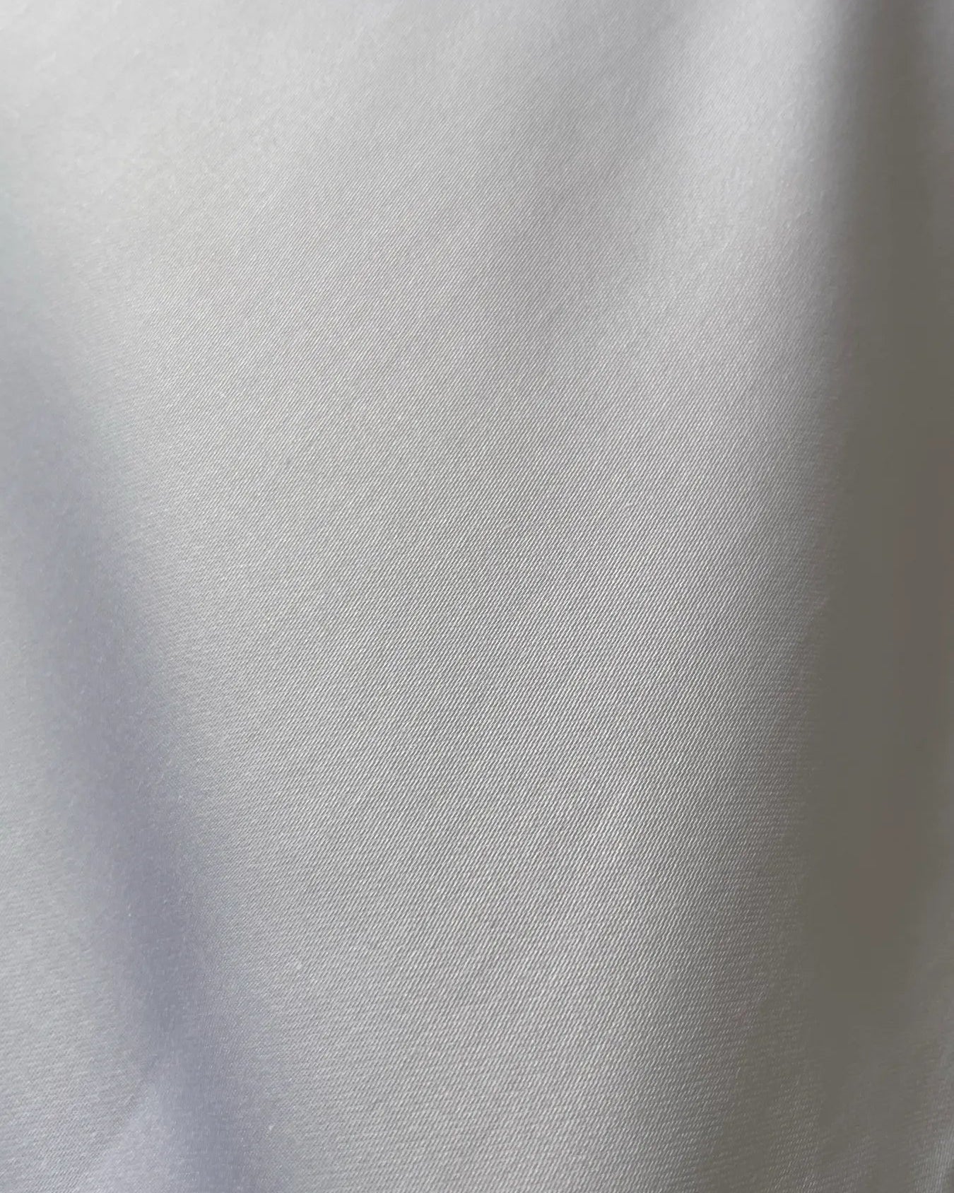 White satin bed sheet set 100% cotton - zippered - set of 2 - 130 g/m2