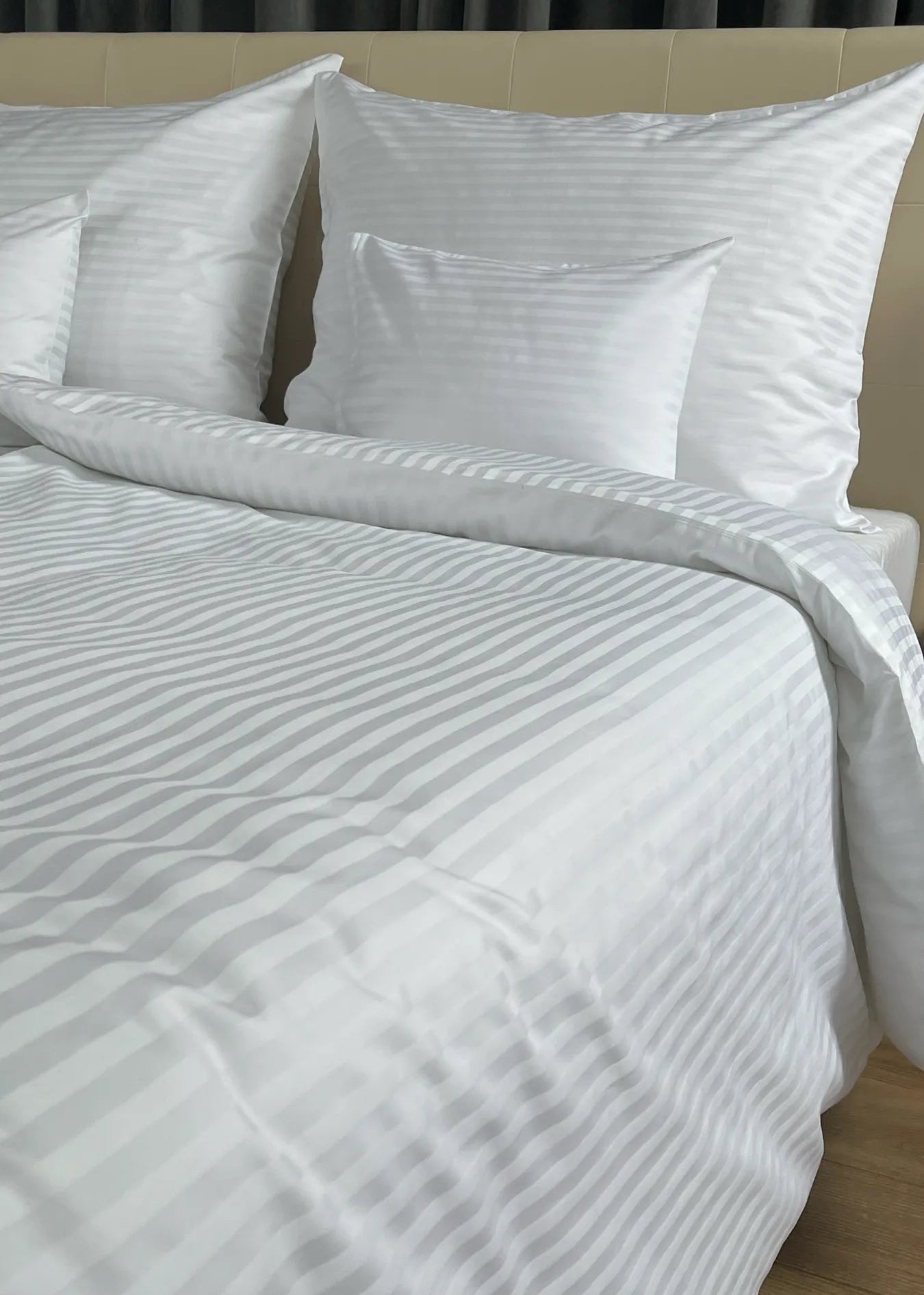 Hotel satin 1 cm striped bed sheet set 100% cotton - fold-over - set of 3 - 140 gr/m2 - packaged