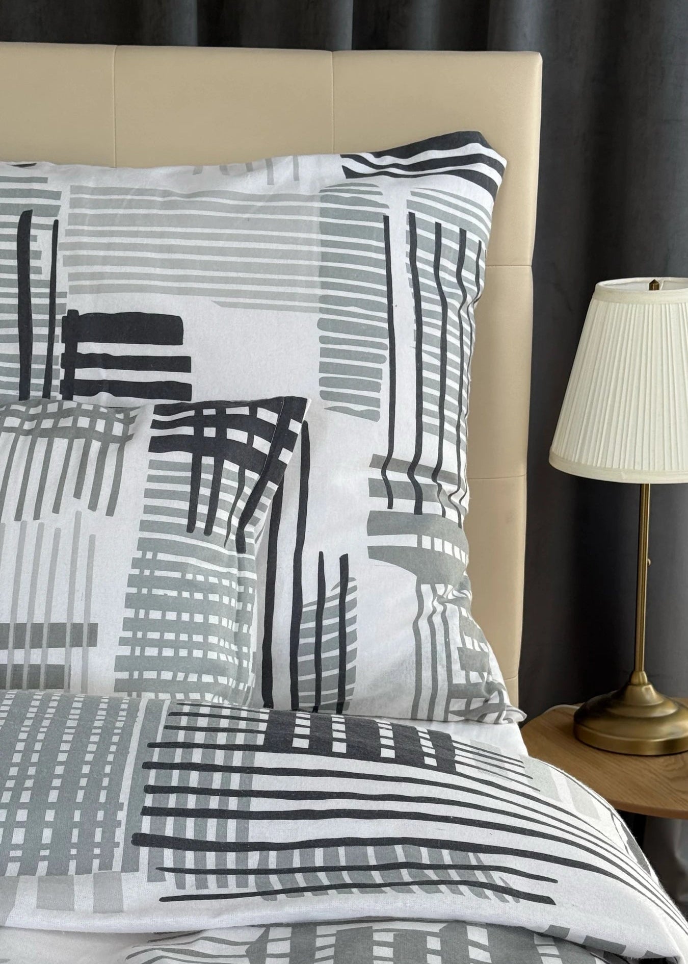 Flannel bedding set - 3 pieces - Grey/white