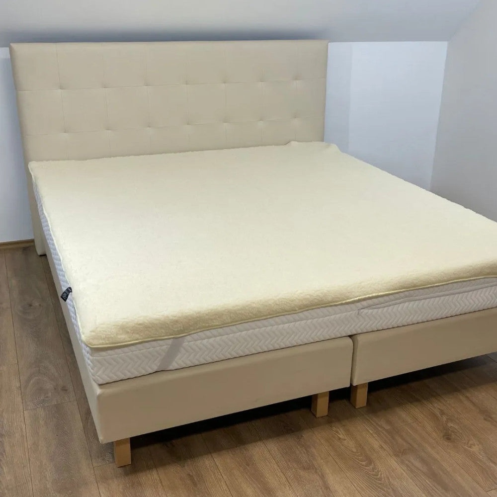 Matratzenschoner aus Merinowolle – 600 g/m², einseitig