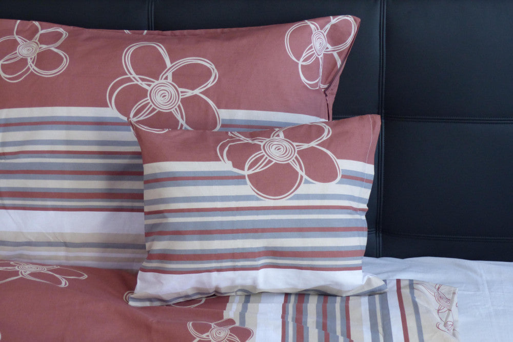 Pamut párnahuzat - Barna/Bézs virágos