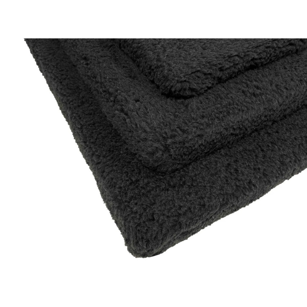 Hugo - furry dog bed (mattress)