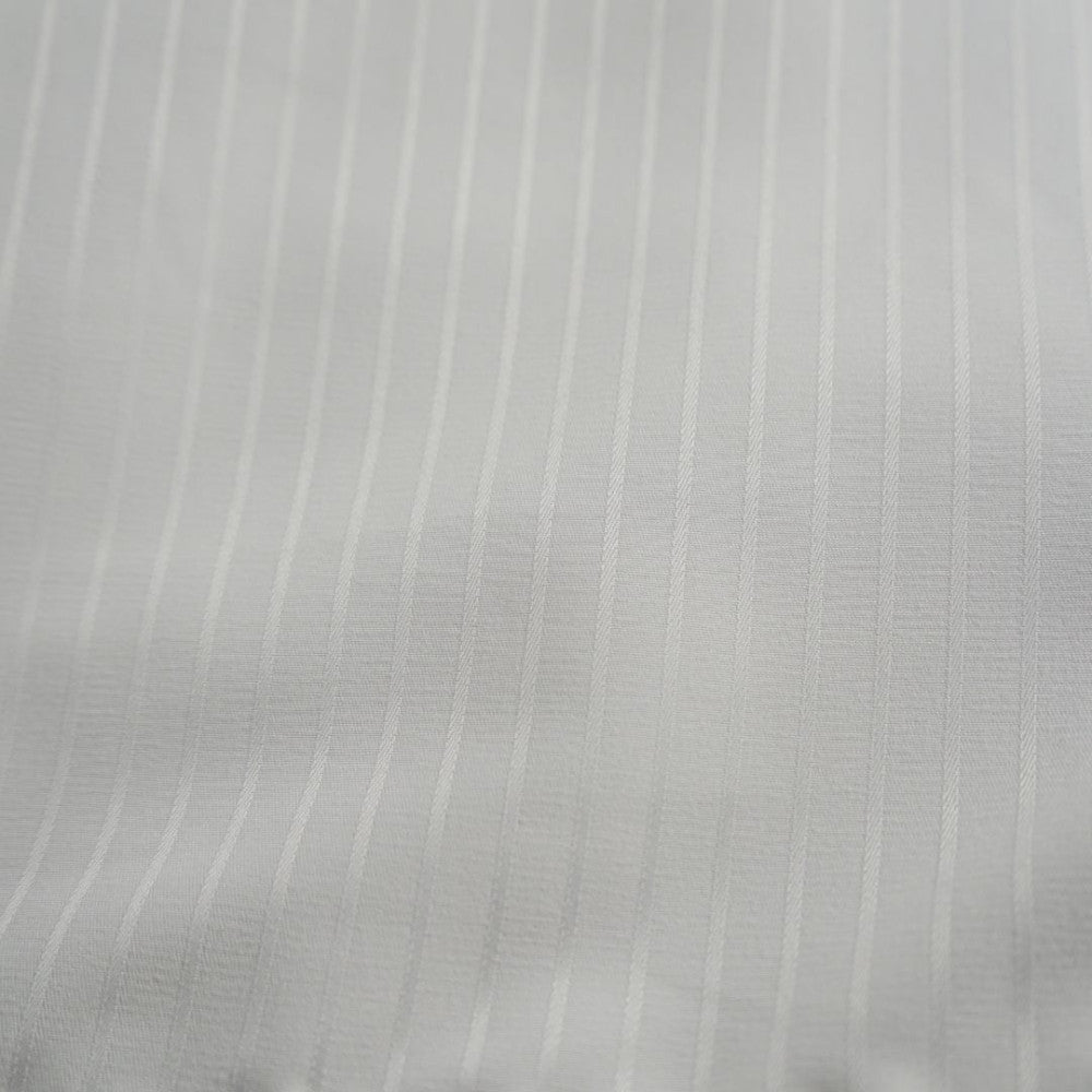 Elegantes gestreiftes Polyester-Satin-Bettlaken – 100 % PE – Spannbettlaken – 3er-Set – 130 g/m² – verpackt