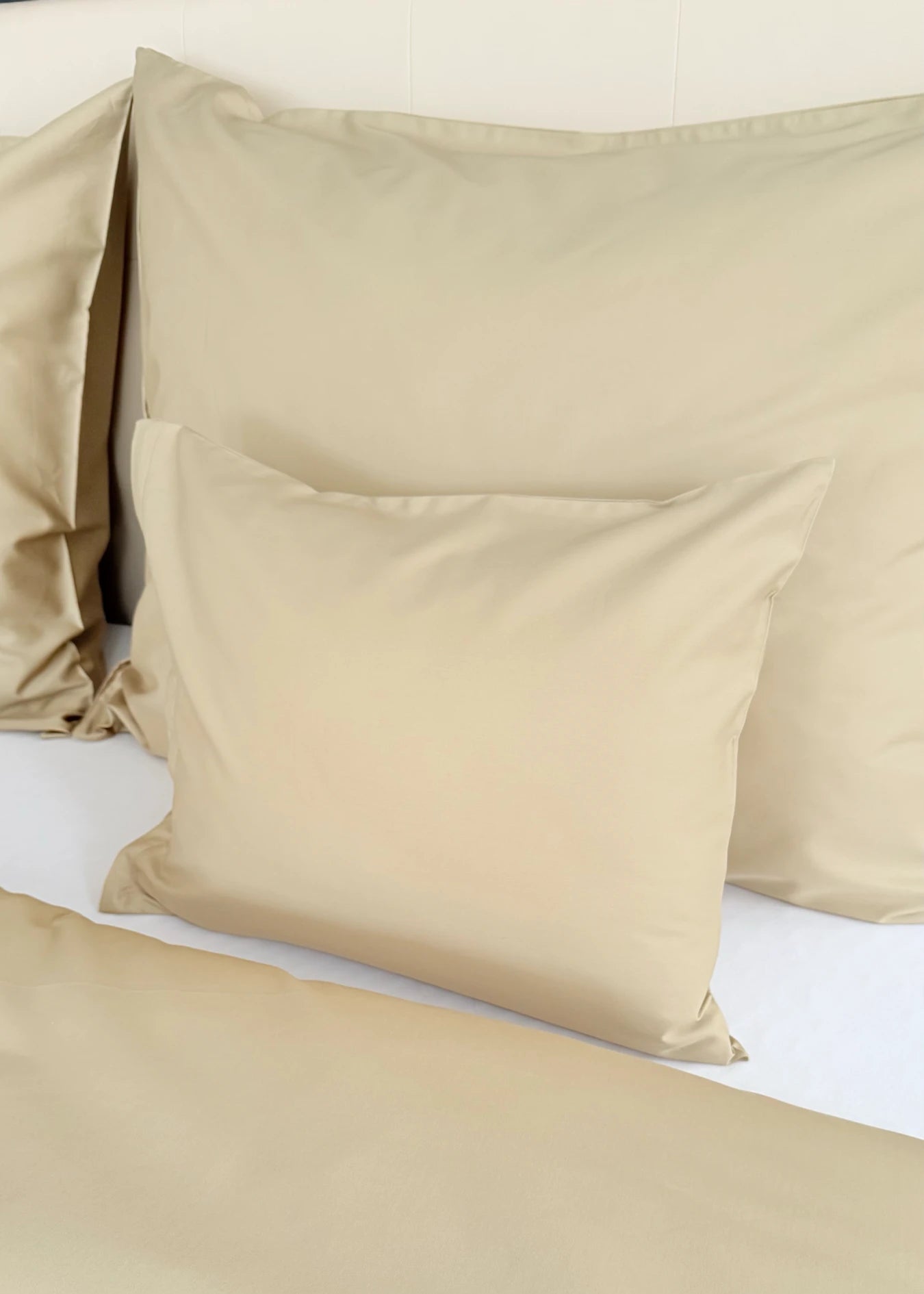 Mint solid satin bed linen set - TC 300