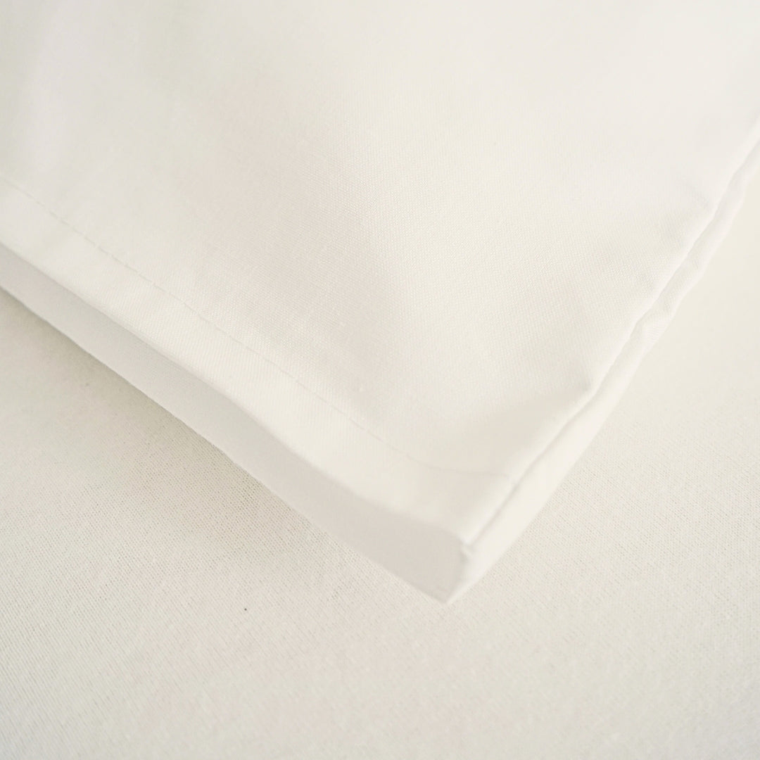 Hotel pamutvászon ágyneműhuzat - 50% Pamut - 50% PE - áthajtós -  2 db-os szett - 142 gr/m2 - csomagos