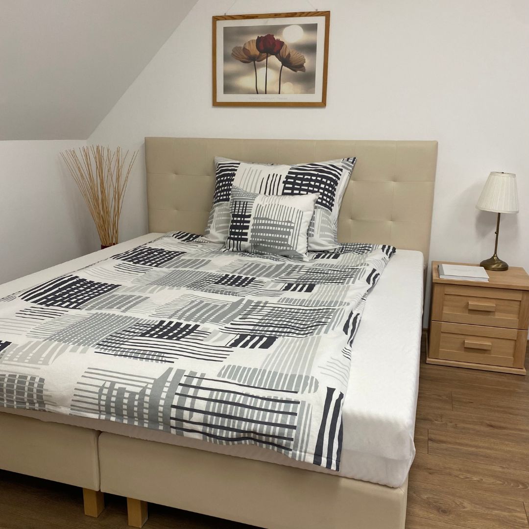 Flannel bedding set - 3 pieces - Grey/white