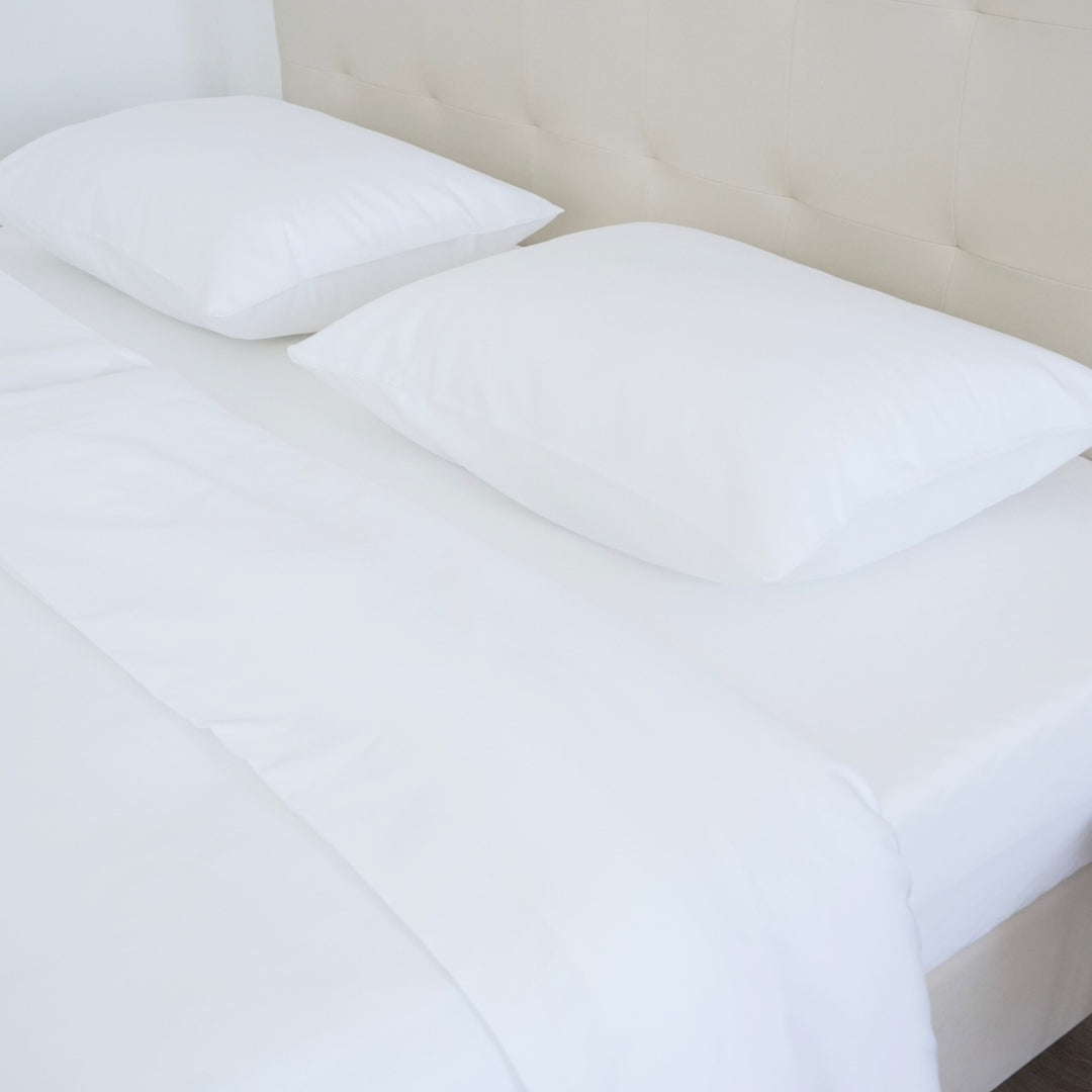 Weißes Satin-Bettlaken-Set, 100 % Baumwolle – mit Reißverschluss – 2er-Set – 130 g/m2