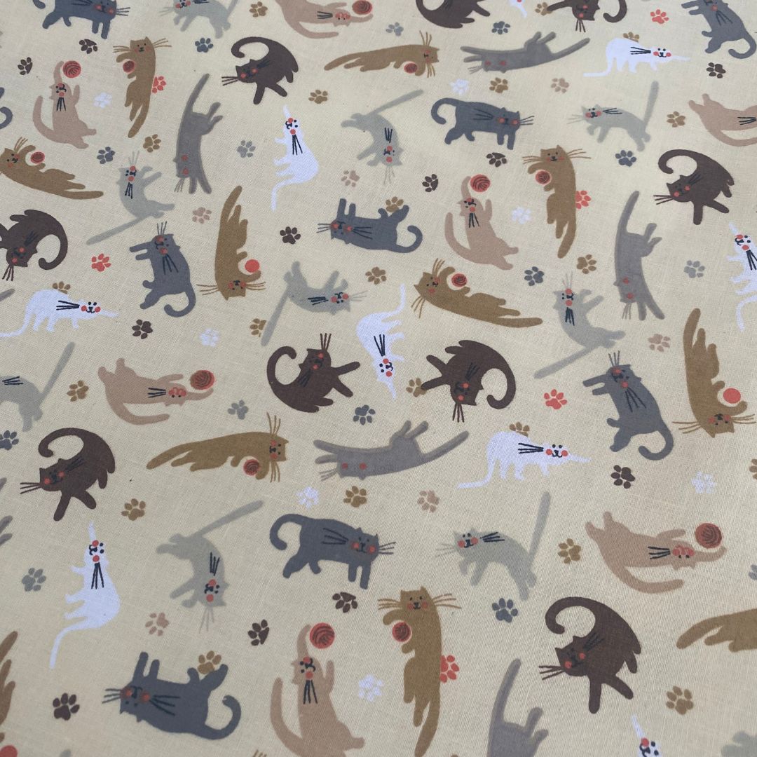 Cotton pillowcase - Jumping cats