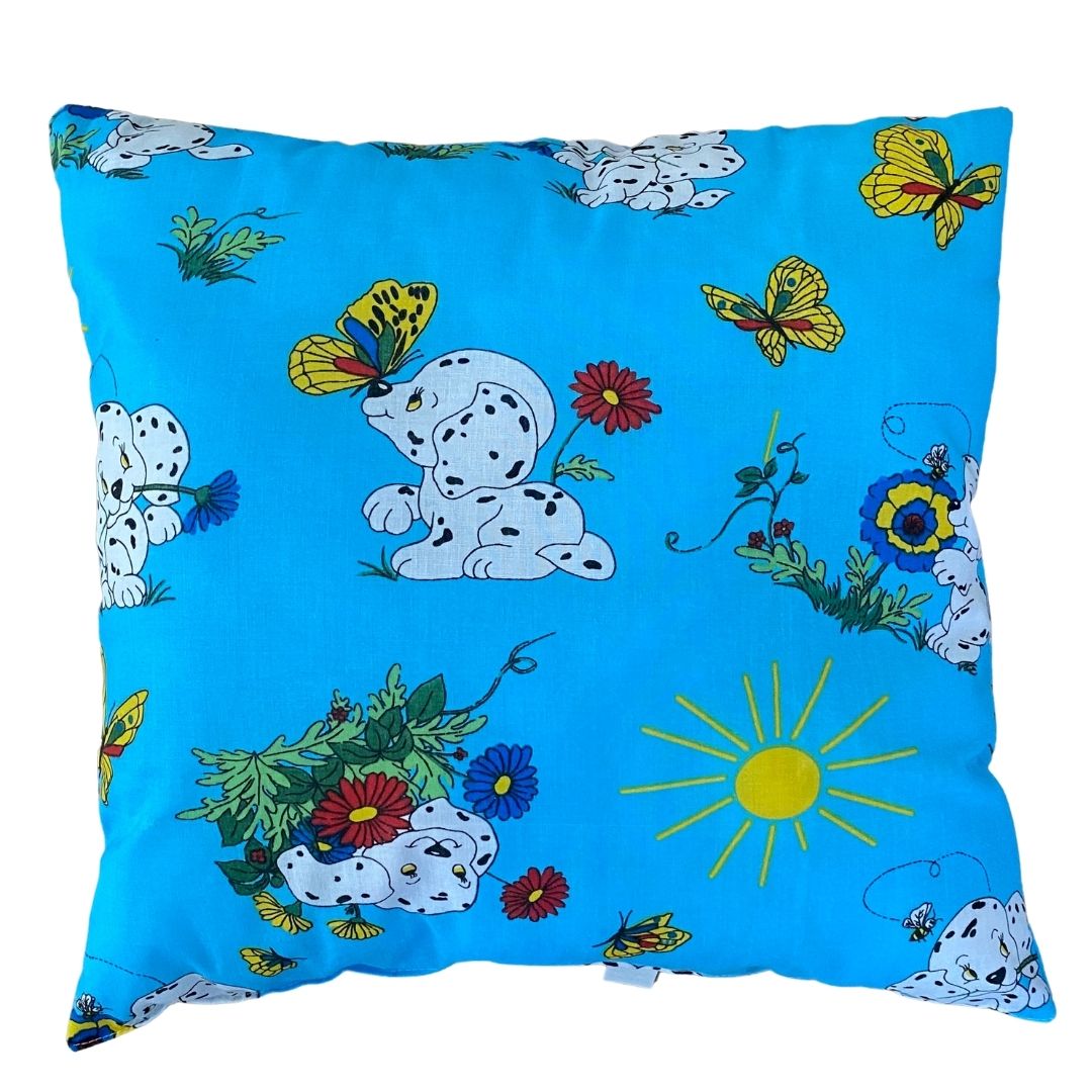 Blue dog pillow - 40x40 cm