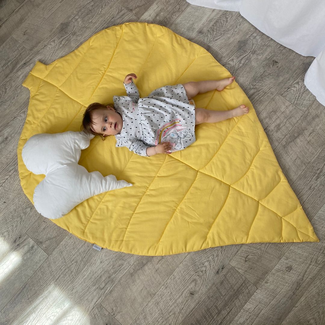 Leaf children's play mat and blanket - yellow