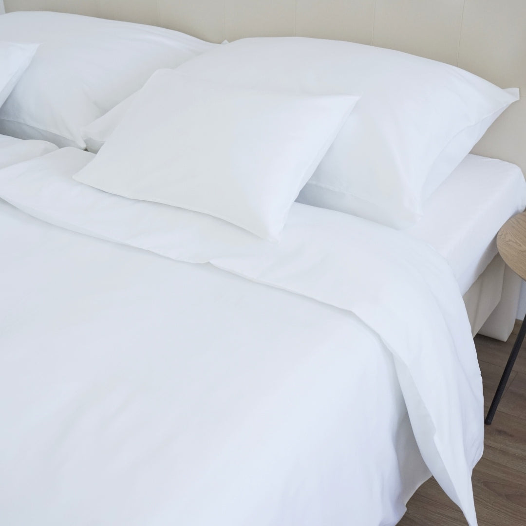 Weißes Satin-Bettlaken-Set, 100 % Baumwolle – mit Reißverschluss – 3er-Set – 130 g/m2