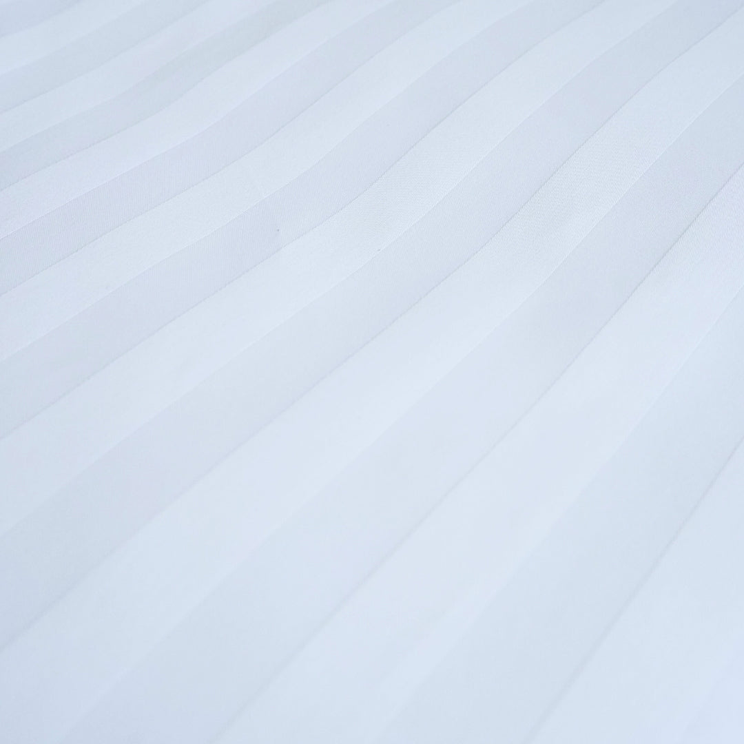 Hotel-Satin-Bettlakenset für Doppelbetten, 2 cm gestreift, 50 % Baumwolle, 50 % PE, zum Umklappen, 5 Stück, 140 g/m², verpackt