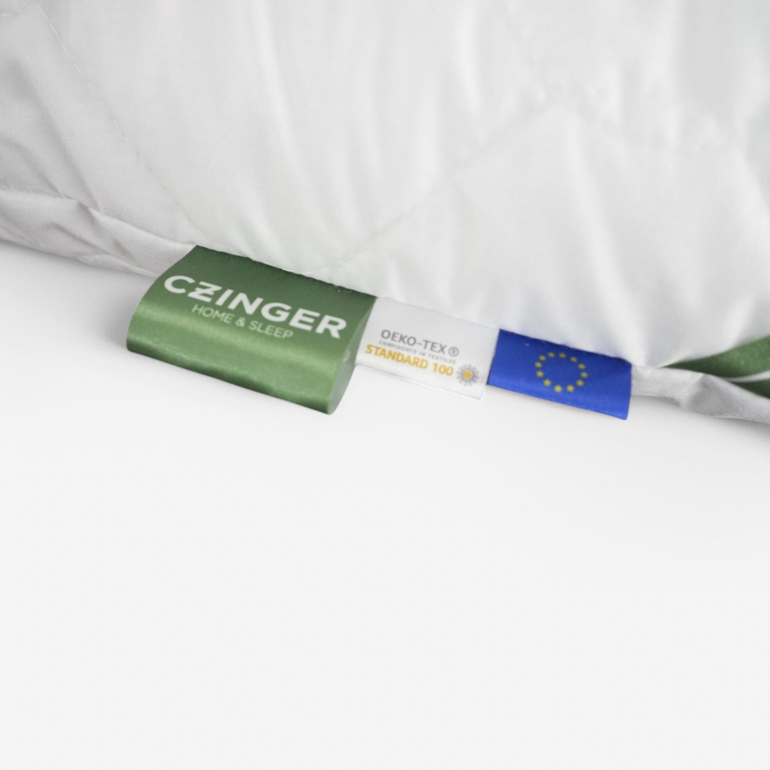 Family Extra - Antiallergisches Steppset 3-teilig - kleines Kissen, großes Kissen, Bettdecke - 4 Jahreszeiten