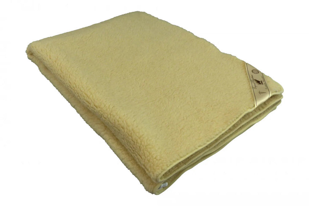 Gyapjú Euro garnitúra kétoldalas - 600 gr/m2