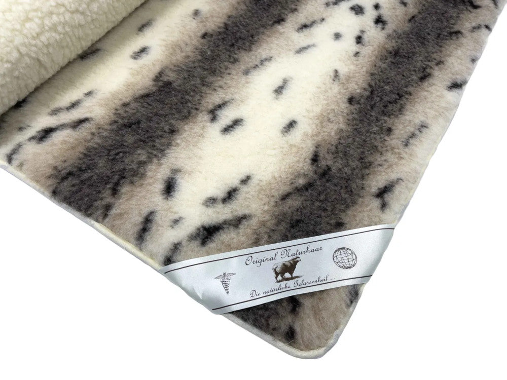 Doppelseitige Wolldecke – Luchs-Motiv – 550 g/m²