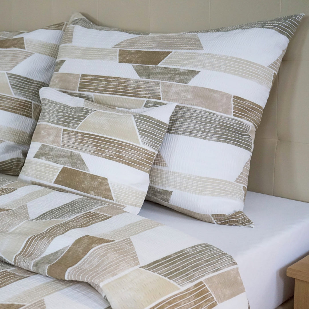 Krepp ágyneműhuzat garnitúra - Barna mintás