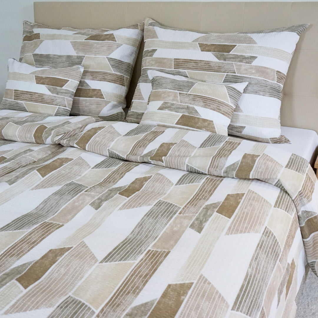 Krepp ágyneműhuzat garnitúra - Barna mintás