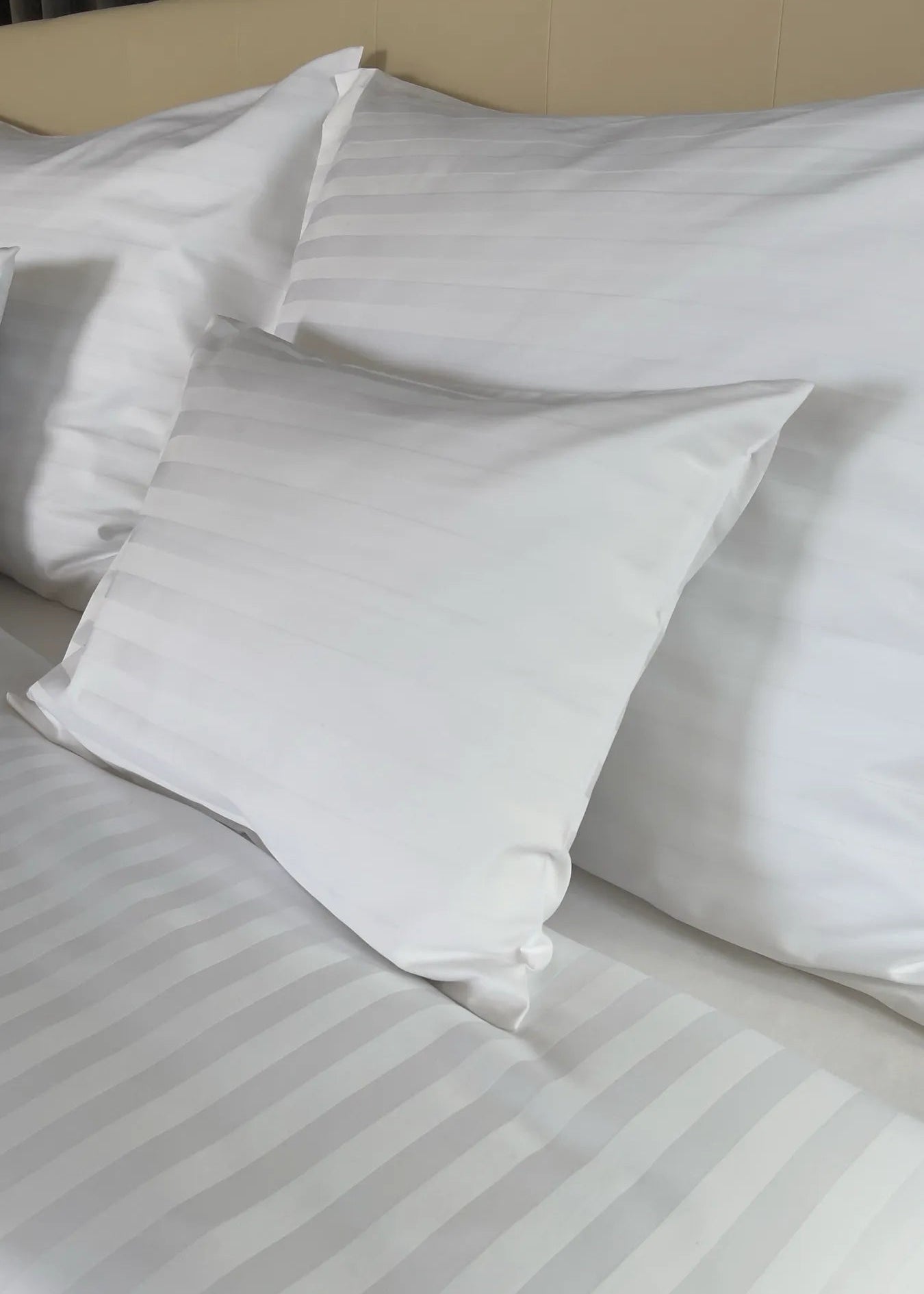 Hotel satin 2 cm striped bed sheet set 100% cotton - fold-over - set of 3 140 gr/m2 - packaged