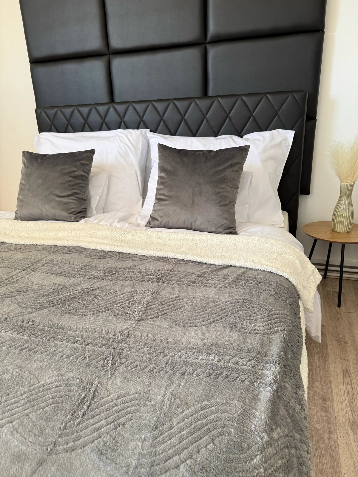 Medium brown soft blanket