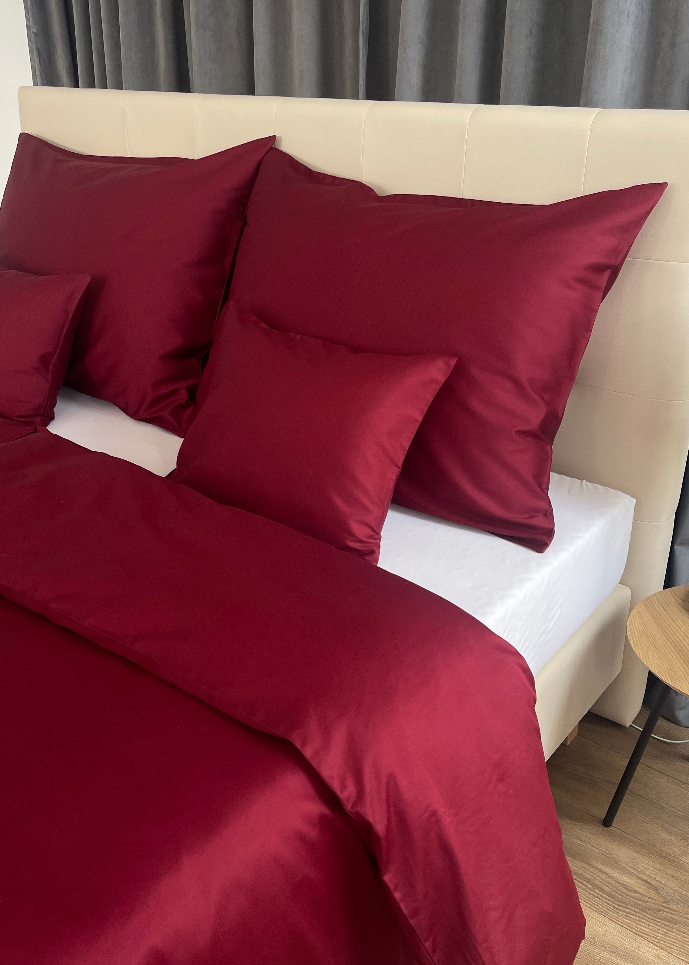 Mint solid satin bed linen set - TC 300