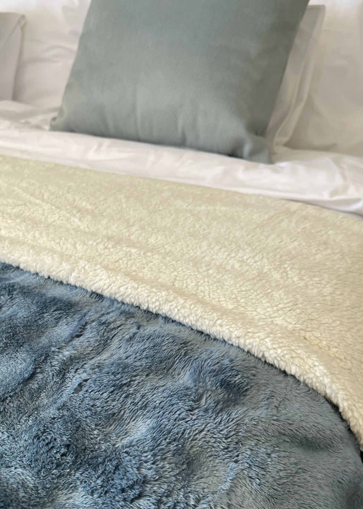 Medium brown soft blanket