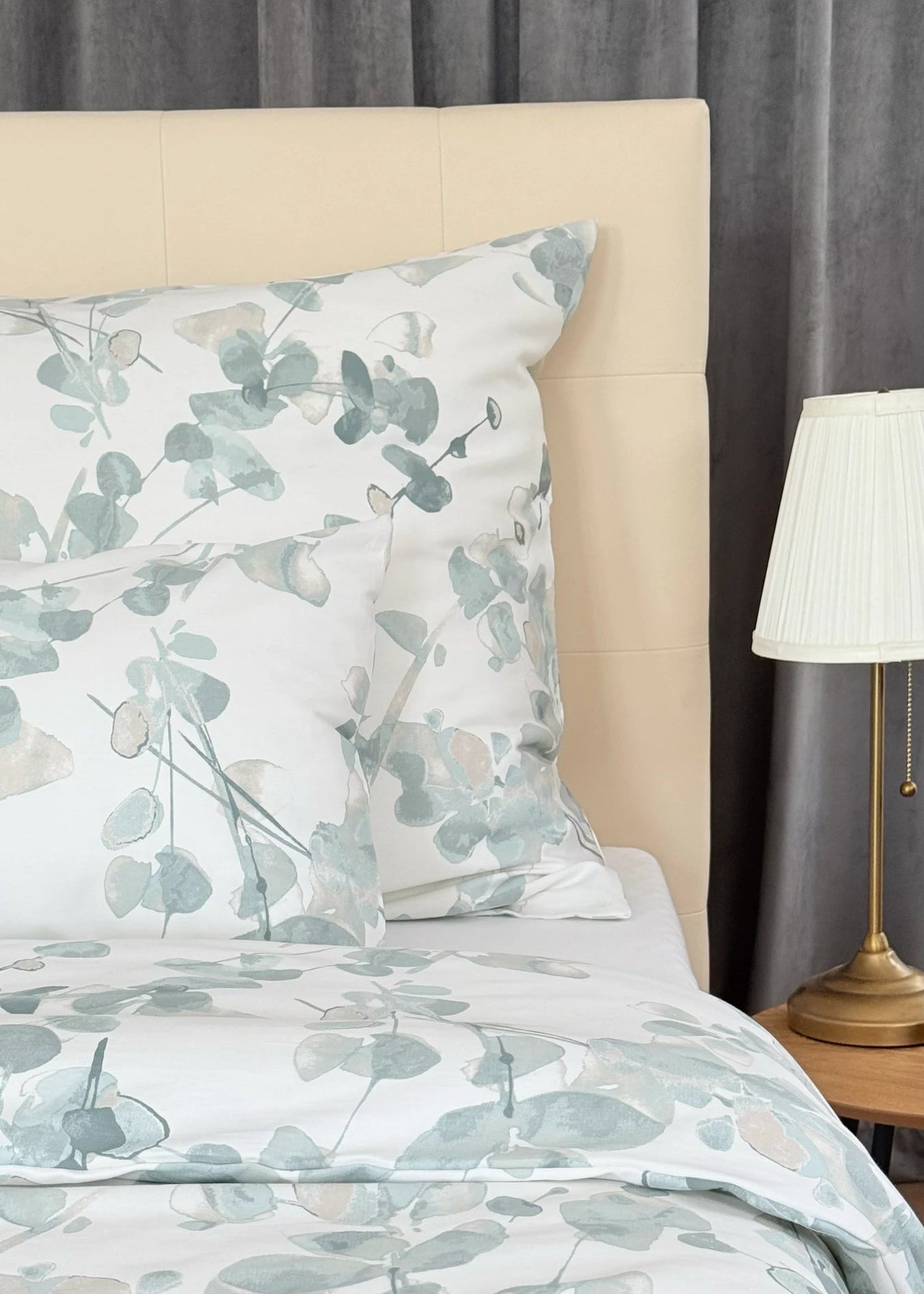 Mintfarbenes, einfarbiges Satin-Bettwäscheset – TC 300