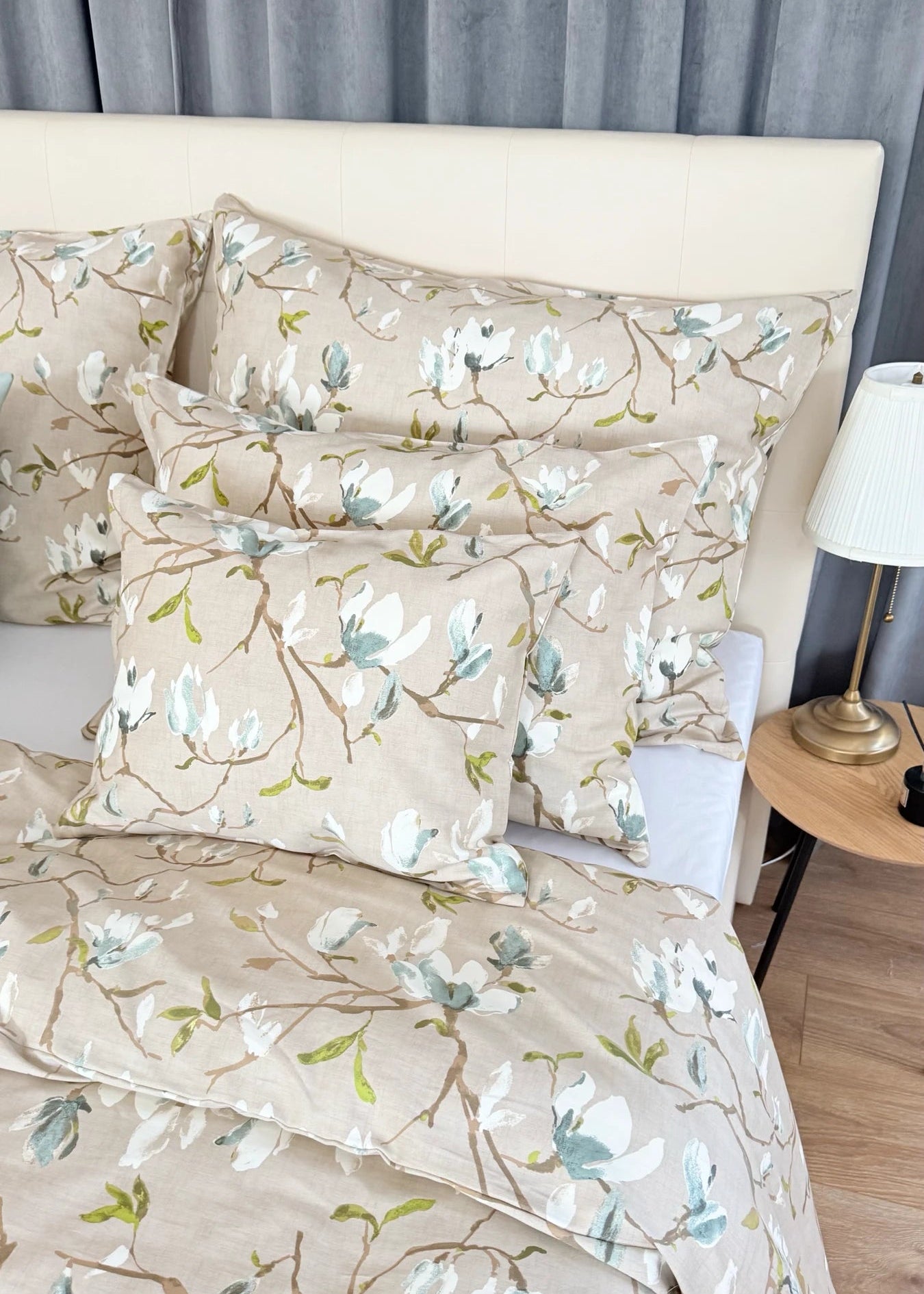 Mint solid satin bed linen set - TC 300