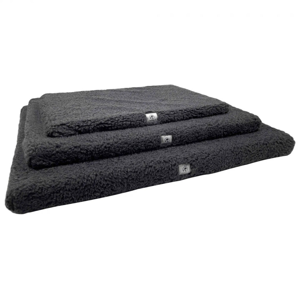 Hugo - furry dog ​​bed (mattress)