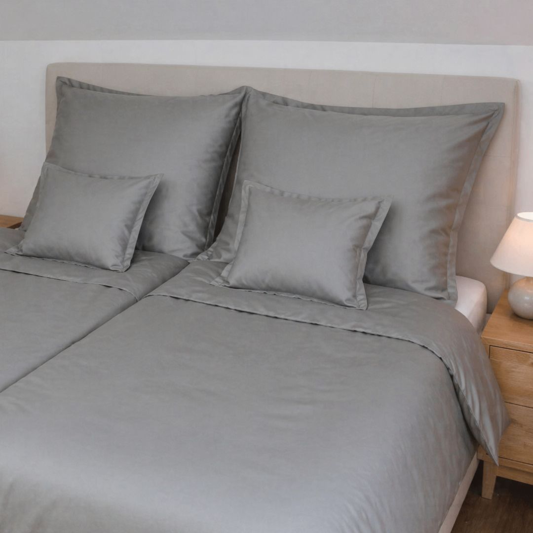 Baumwollsatin-Bettwäscheset mit englischem Rand - 3-teilig - Stahlgrau - TC 250