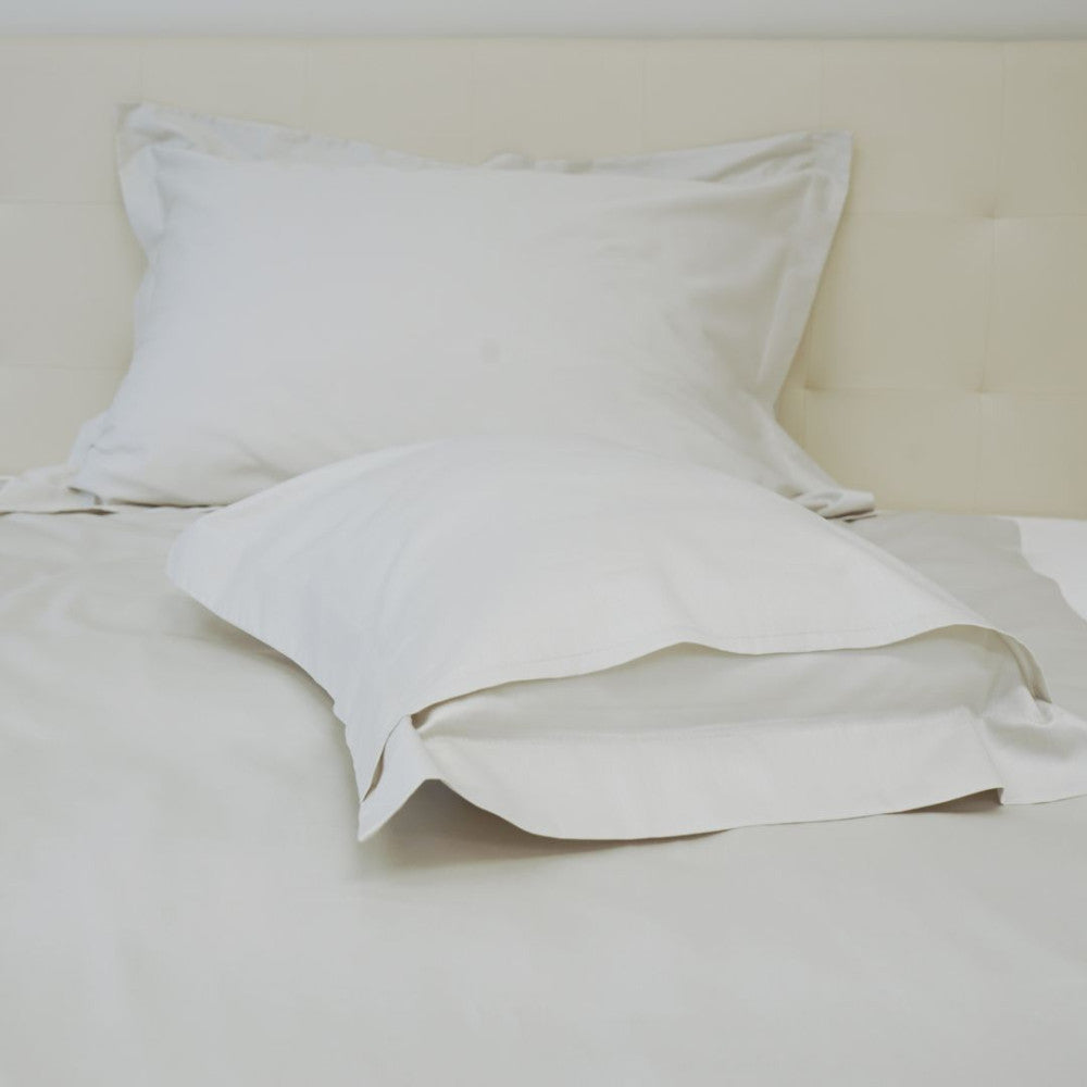 Double cotton sateen bed linen set with English edge - 5 pcs - Light grey - TC 250