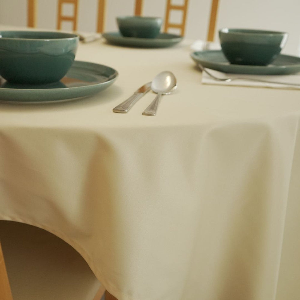 Szennytaszító asztalterítő - 50% pamut - 50% poliészter - Krém
