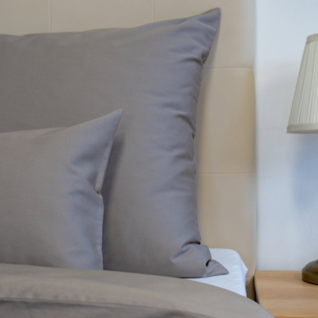 Sand plain satin bed linen set - TC 300