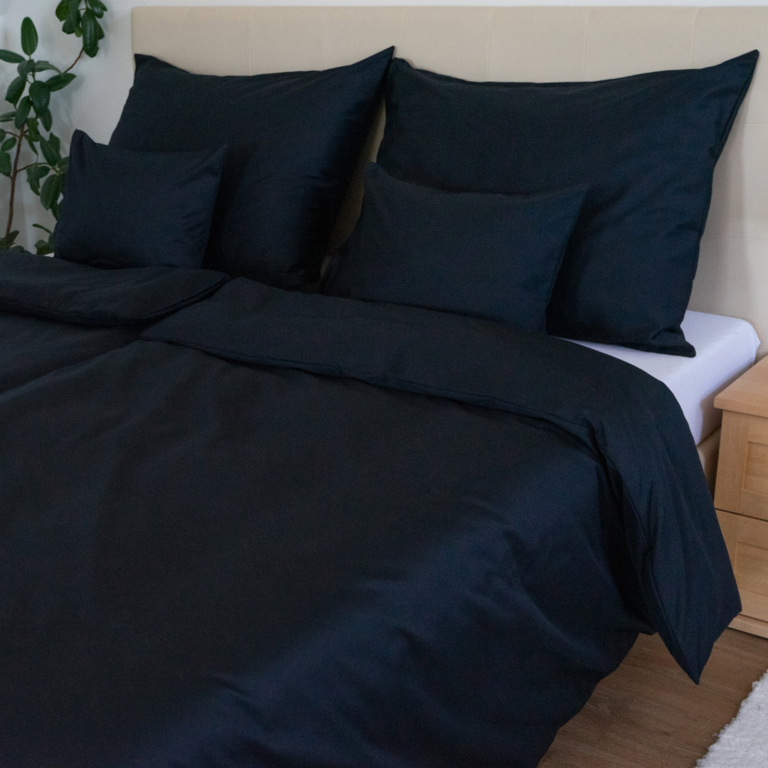 Black solid satin bed linen set - TC 300